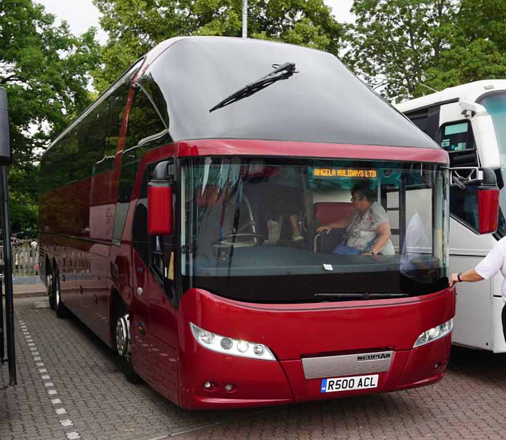 Angela Neoplan Starliner R500ACL